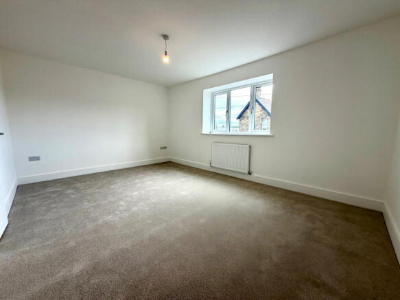 3 bed Detached for sale Image 6