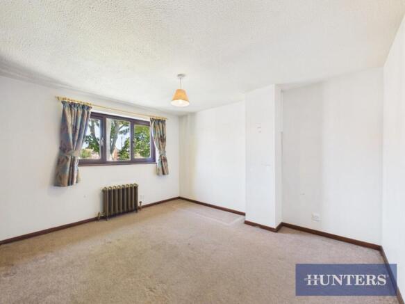 3 bed Semi-Detached for sale Image 12