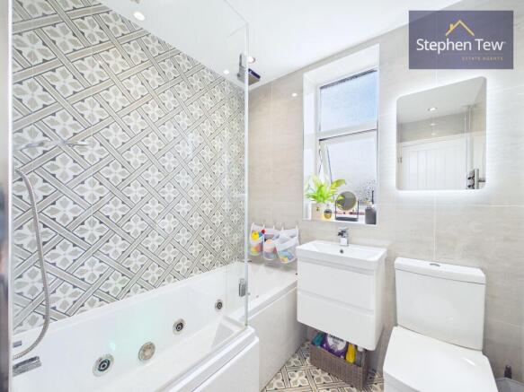 St. Leonards Road, Blackpool, FY3 photo 4