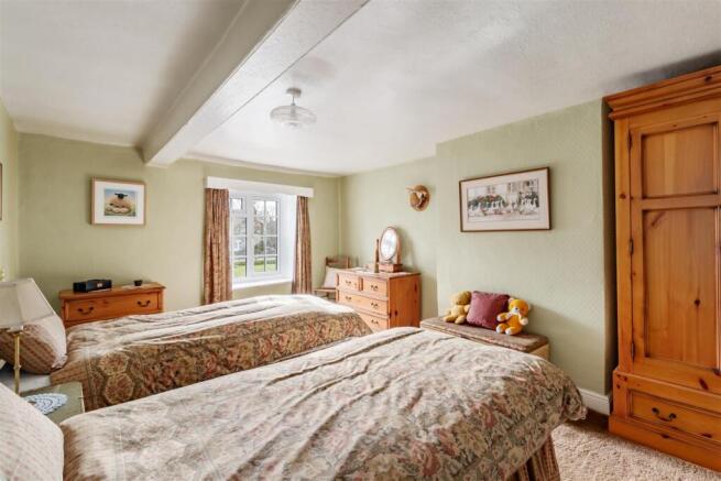 4 bed Character Property for sale Image 9