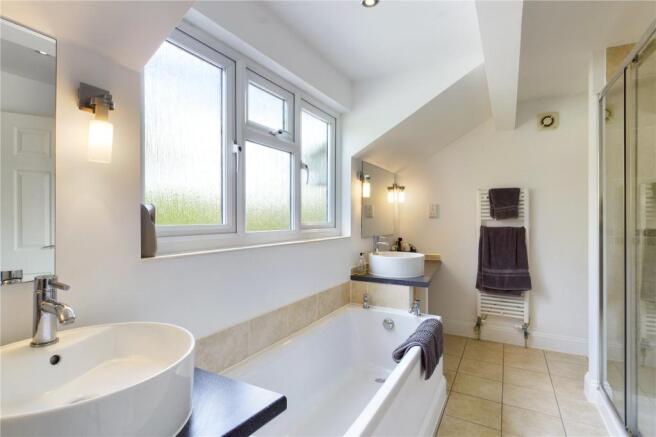 Ensuite Bathroom