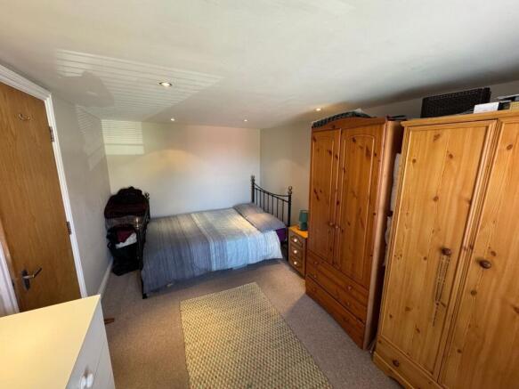 1 bed Apartment for sale Image 5