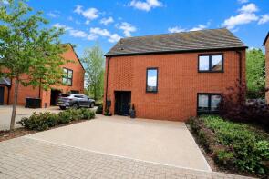 6, Landbeach, Welwyn Garden City AL7 2QB