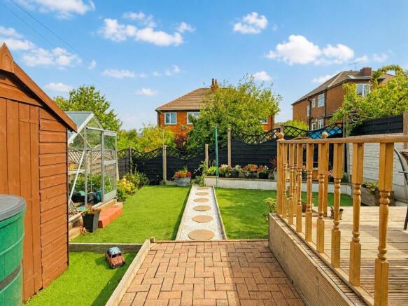 3 bed Semi-Detached for sale Image 12