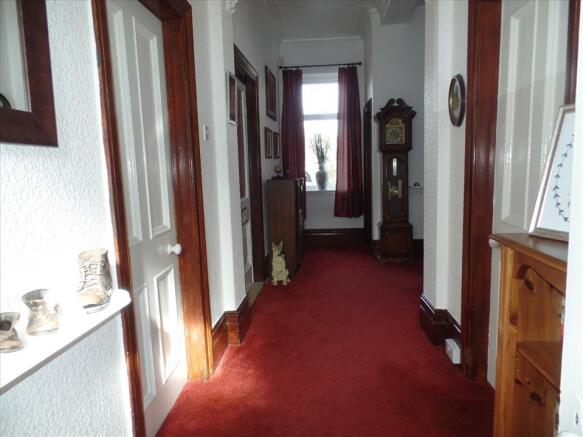 ADDITIONAL hallway photo