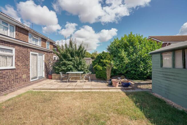 Raphael Drive, Shoeburyness, SS3 photo 4