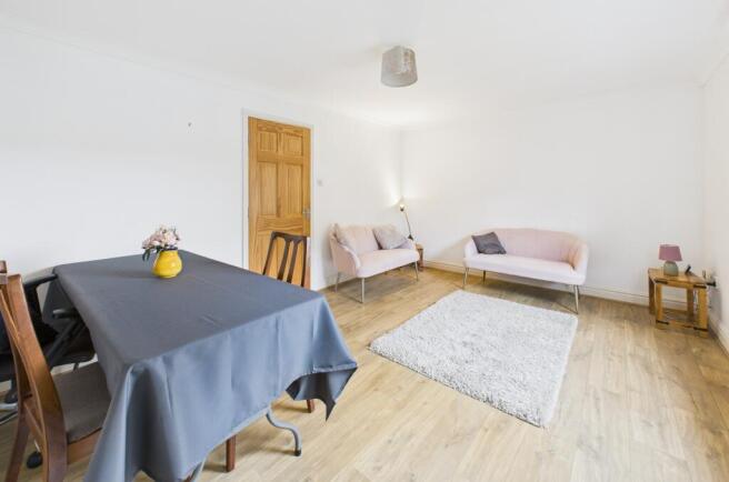 CAM02545G0-PR0550-STILL001