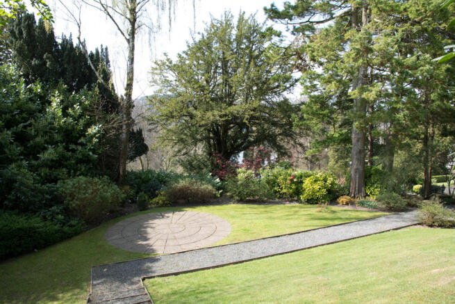 Communal Grounds