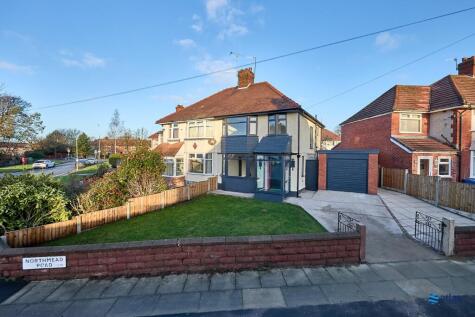 Northmead Road, Allerton, L19