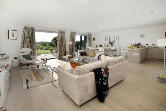 5maidenfield20245...