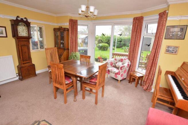 Dining room 2