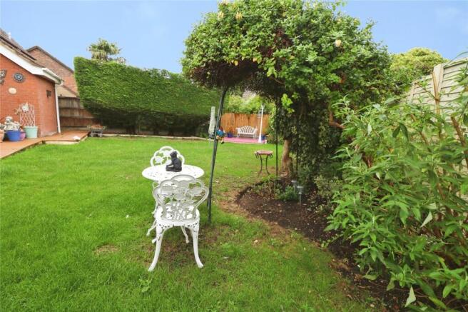 Blenheim Drive, Attleborough, Norfolk, NR17 photo 4