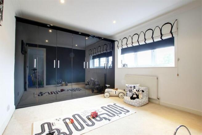 Photo 12