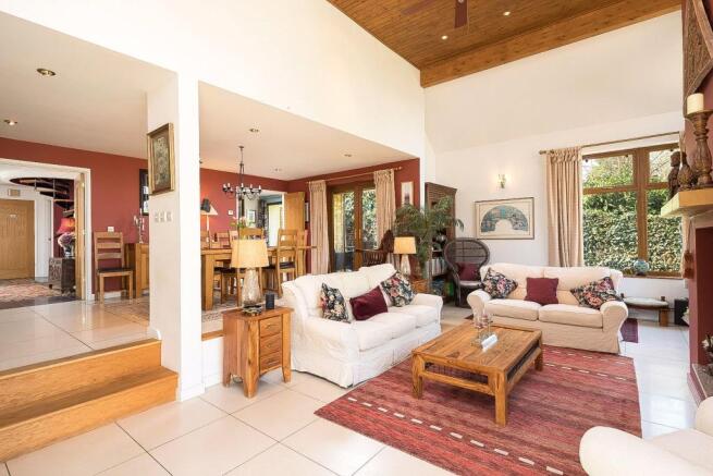 Sitting/Living Area