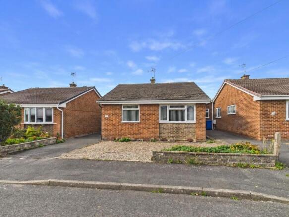 2-bed detached on Oak Drive, Mickleover, £230,000