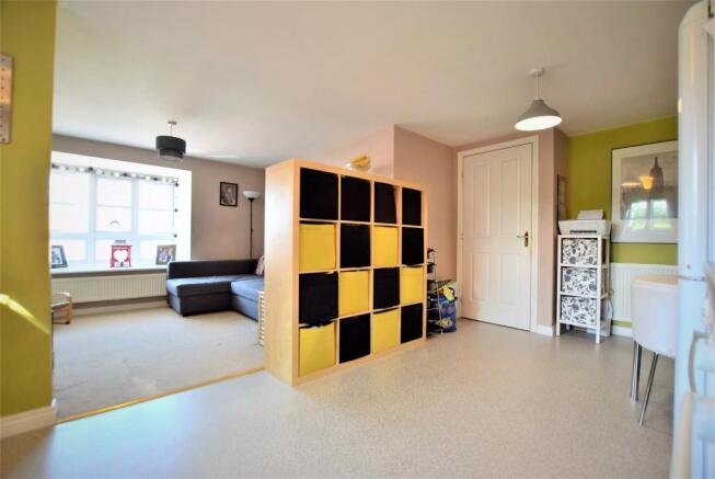 Lounge/Kitchen