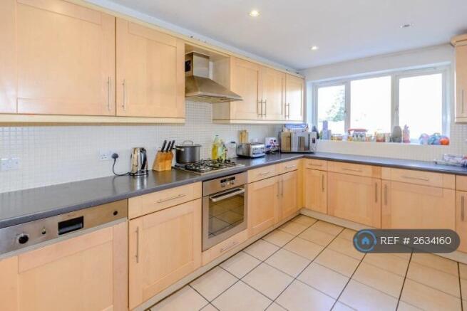 Large Shared Kitchen