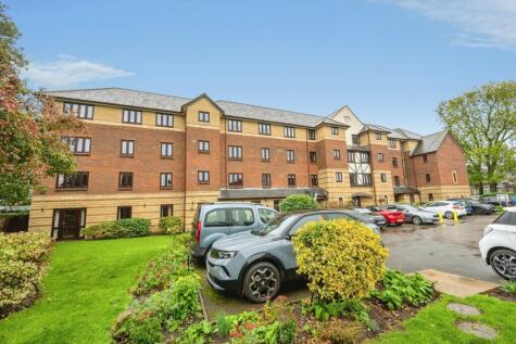 Liddiard Court, Wollaston