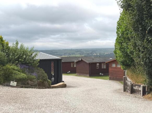 Reynard Crag Lane, High Birstwith, Harrogate photo 3