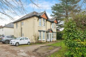 296b, Leigh Road, Eastleigh SO53 3AU