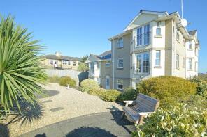 6, 37 Lavinia Court, Carter Street, Sandown PO36 8DQ