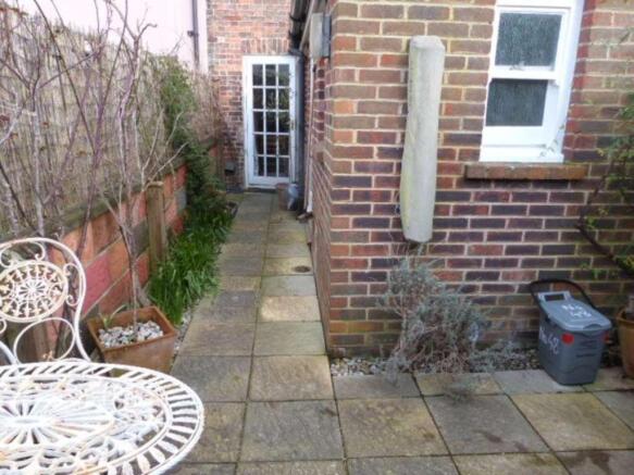 Photo 10