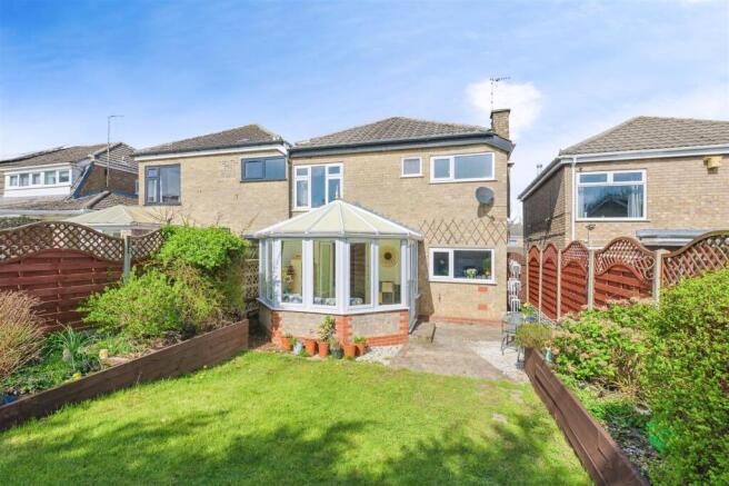 15 Malvern Crescent, Ashby