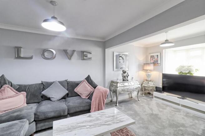 _MG_5003_4_5_easyHDR-interior3.jpg