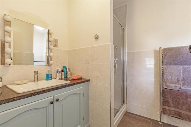 En Suite-1.jpg