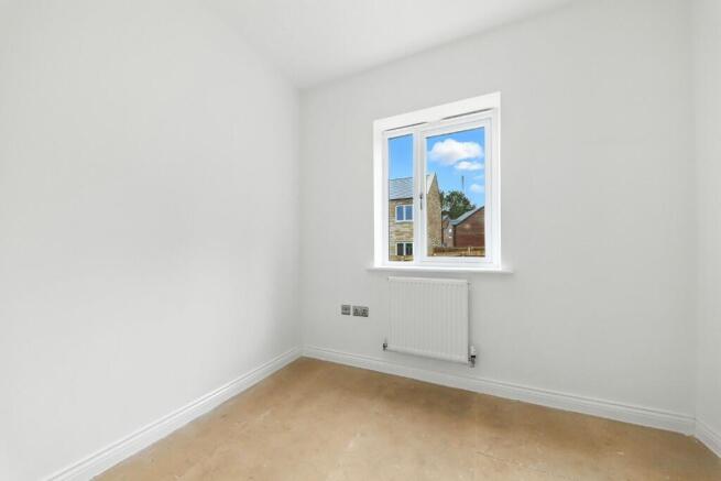3 bed Detached for sale Image 11