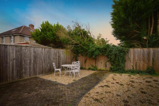 4 bed Semi-Detached for sale Image 5
