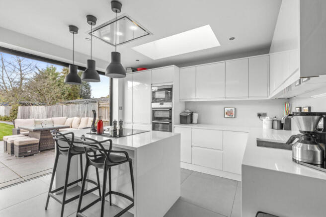 68 Newtown Road, SL7 1LA (LOW RES)-6