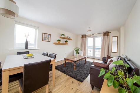 Knightsbridge Court, Gosforth, Newcastle Upon Tyne, NE3