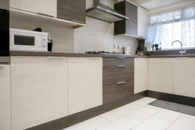 eric-street-e3-4tq-1022658