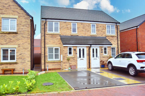 Whernside Close, Harrogate
