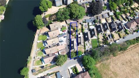 Wheatsheaf Lane, Staines, Surrey, TW18