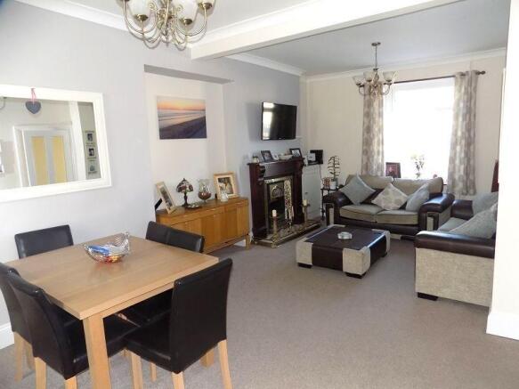 Living/Dining Room
