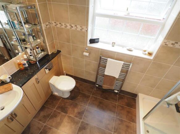 En-Suite Shower Room 107
