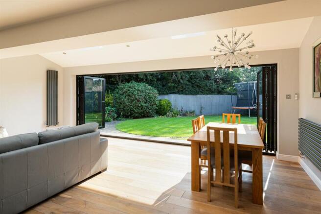 6_greenbank_close_3.jpg