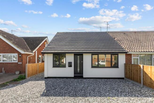 Swanbourne Close-17.jpg