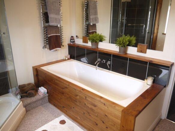 4 Pc Bathroom