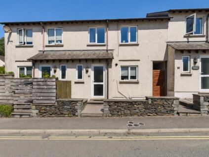 3 Brantfell Place, Bowness-on-Windermere, Cumbria, LA23 3FJ