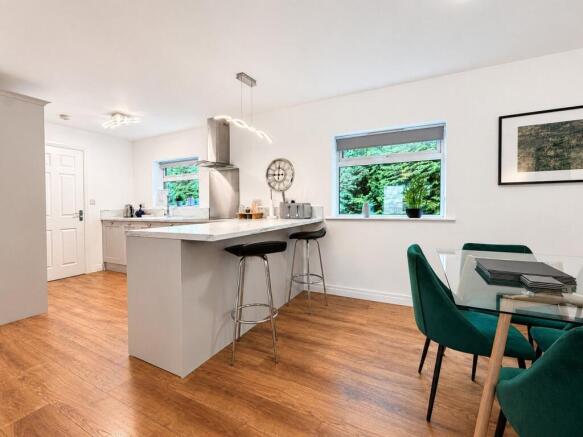 2 bed Detached for sale Image 7