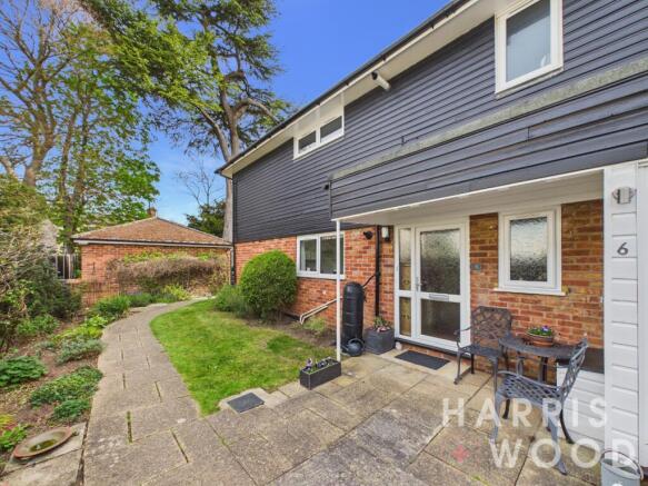 Brook Lodge, 28 Lexden Road, Colchester, Essex, CO3 photo 4