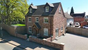 40, School Road, Bulkington, Bedworth CV12 9JD
