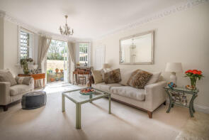 Flat A, 55 Royston, Putney Hill, London SW15 6RZ