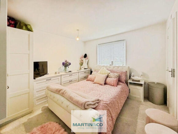 3 bed Detached for sale Image 11