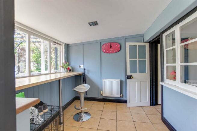 Breakfast Room