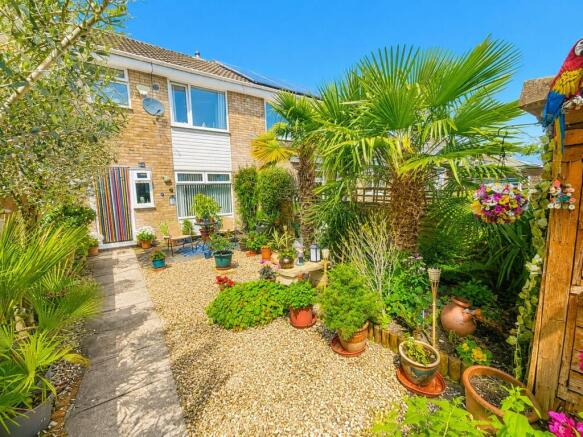 3 bed Terraced for sale Image 10