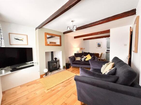 2 bed Terraced for sale Image 4